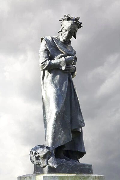 Statue of Dante Alighieri (1265-1321), poet, Florentine writer, Author of the Divine Comedie, Bronze sculpture by Jean-Paul Aube (John Paul, 1837-1916). Paris