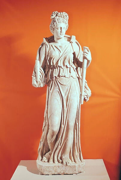 Statue of Hecate (marble)