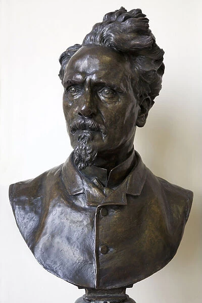 Statue of Henri Rochefort (bronze)