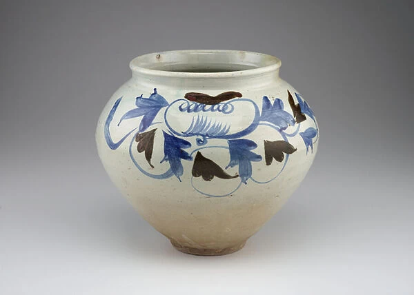 Storage jar, c. 1900 (porcelain with cobalt and iron pigments under transparent glaze)