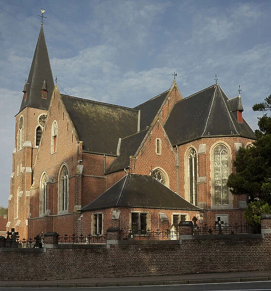 Strijpen. Parish church (Sint-Andreaskerk). Architect J Goethals. Exterior. The choir. Neo-Gothic. 1897-1888