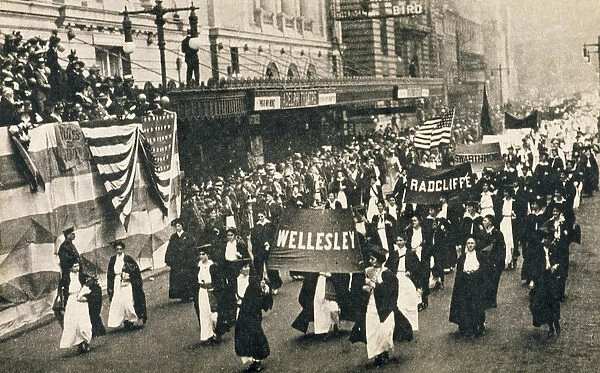 Suffragette parade, outside the Adelphi Theatre, New York, 1910 (b  /  w photo)