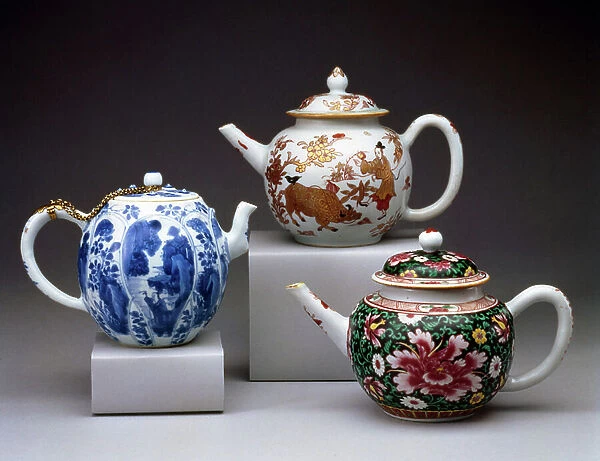 Three Teapots, Chinese, 18th century (porcelain)