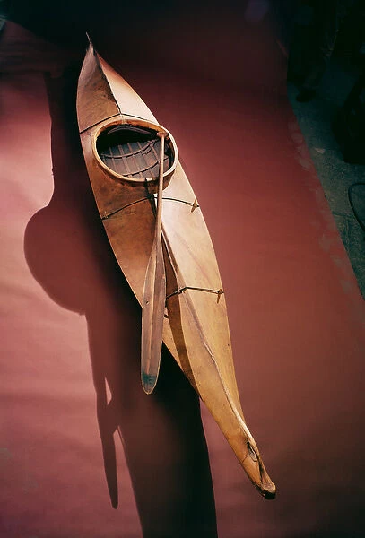 Tinglit kayak (wood)
