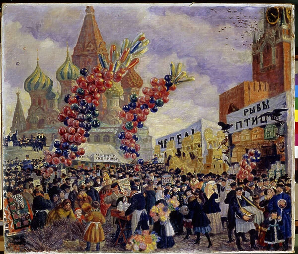 Une foire sur la place rouge du Kremlin a Moscou (Show booths). La foule se faufile entre les differentes estrades commerciales du marche decore de gigantesques grappes de ballons de baudruches