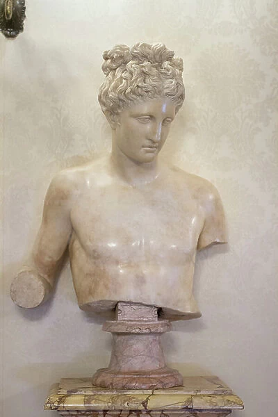Upper part of a statue of Apollo, 138-161 AD (marble)