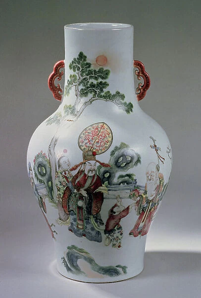 Vase painted in famille rose enamels, Hsien Feng period, 1851-62 (ceramic)