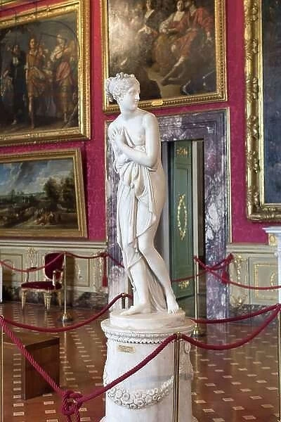 Venus Italica, 1812 (marble)
