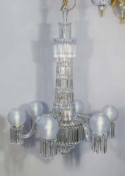 Victorian chandelier with crystal pendants (crystal and mixed media)