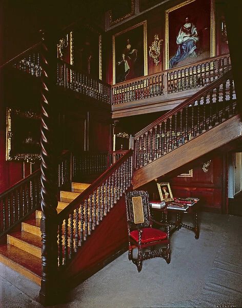 View of the staircase, built between 1679-91 (photo)