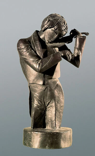 The virtuoso or (the violinist). Bronze sculpture by Pablo Gargallo (1881-1934), 1920