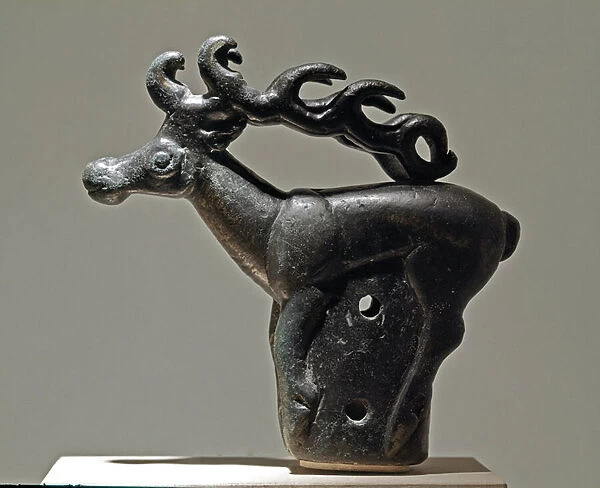 Zoomorphic cover representing a deer, 6th - 2nd century BC (bronze)
