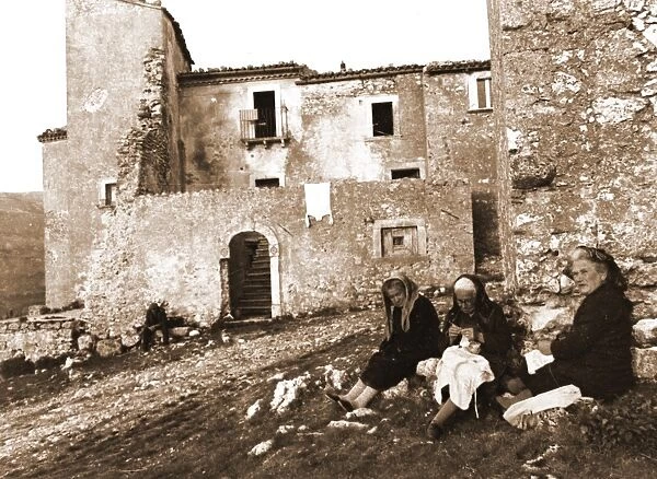 Abruzzo, L Aquila, Santo Stefano di Sessanio, General views, Ima, Italy, 20th century