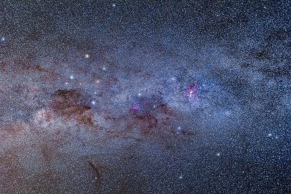 The Milky Way through Carina and Crux