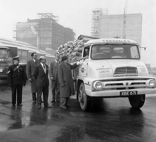 Lorry in front of the new Spillers Animal Food mill, Gainsborough, Lincolnshire, 1960