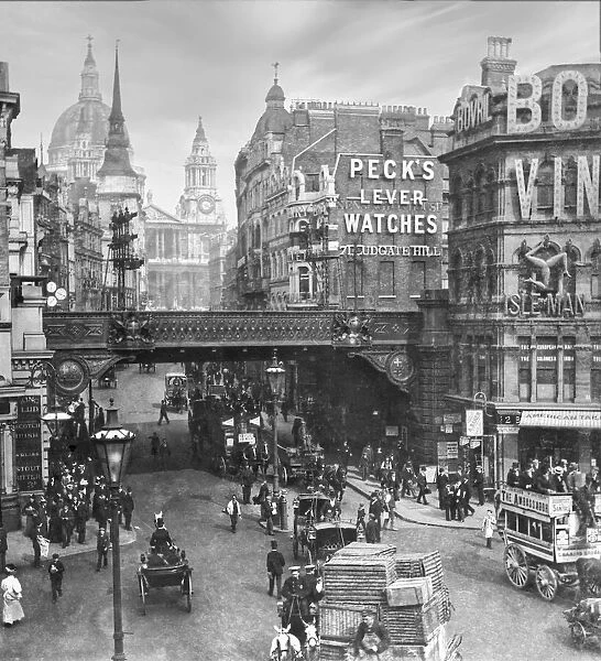 Ludgate Hill, London, in Victorian timeswith lots of people