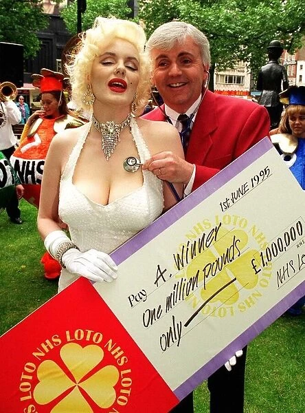 Marilyn Monroe Double Pauline Bailey and TV presenter Peter Marshall launch National