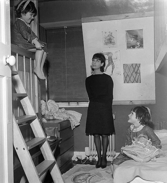 Venessa Lawson December 1965 with her daughters Tomasina 4 (L) and Nigella 6 (R