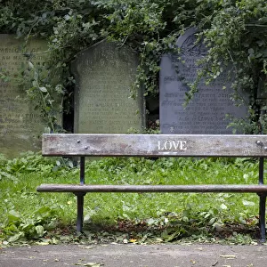 Love bench DP234912