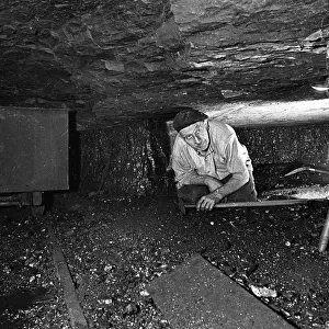 Alfred Gee, one-man coal mine, Cheshire - 1