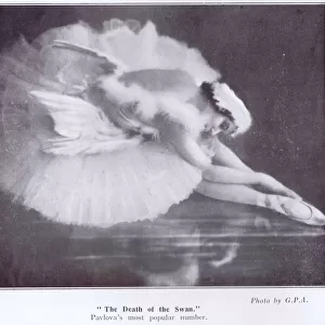 Anna Pavlova in her famous The Death of the Swan dance, 1925