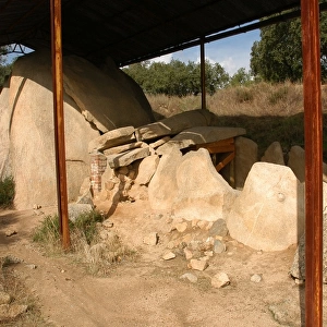 Anta Grande do Zambujeiro. Megalithic monument. 4000-35000 B