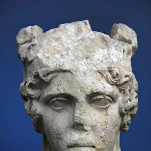Athena Parthenos. Amelia, Italy. AD 100-150. Bust