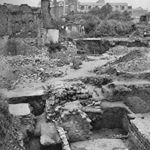Excavations of Roman Fort in City of London
