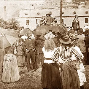 Indian Medicine Man at a travelling fair, Victorian period
