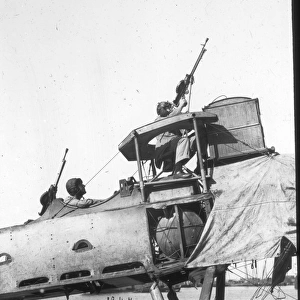 Lewis guns on a Short Seaplane 12 November 1916