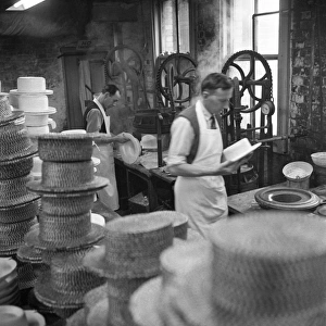 Millinery, hat manufacturing, Luton