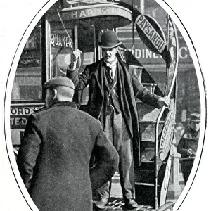 Omnibus conductor 1900