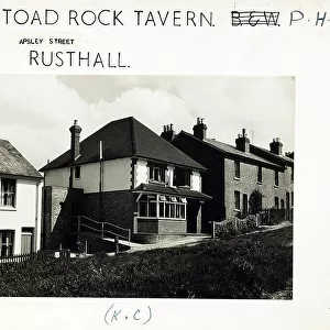 Photograph of Toad Rock Tavern, Rusthall, Kent