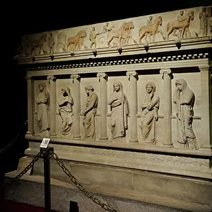 Sarcophagus of mourning women. 4th century BC. From Royal Ne