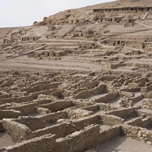 Valley of the Artisans. Ruins of Set Maat. Deir el-Medina. E