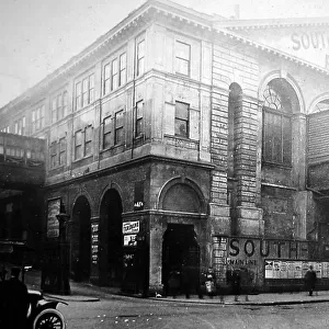 Waterloo Junction Railway Station, London - early 1900s