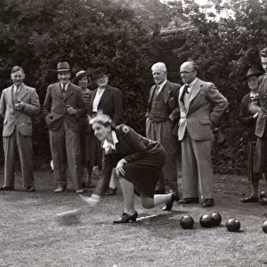 WW2 - Home Front - Red Cross Women playing bowls