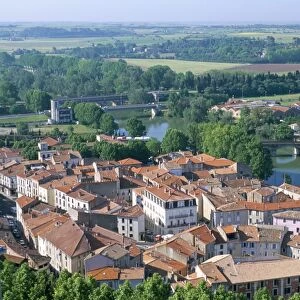 The old town seen from St. Nazaire cathedral, town of Beziers, Herault