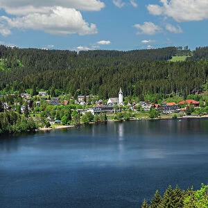 Titisee Lake, Southern Black Forest, Baden-Wurttemberg, Germany