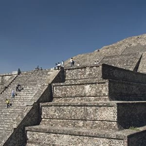 Tourists climbing stairway, Pyramid of the Moon, Archaeological Zone of Teotihuacan