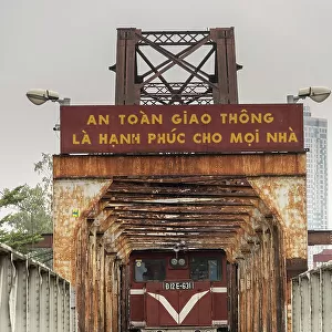 Long Bien Bridge over the Red River, Hanoi, Vietnam