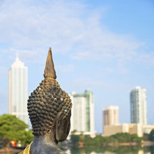 Statue at Seema Malakaya on Bere Lake, Colombo, Sri Lanka