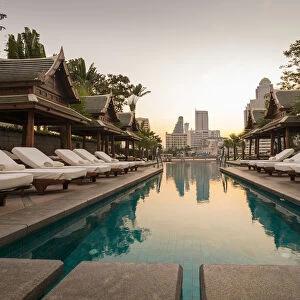 Swimming pool at the Peninsula Hotel, Riverside, Bangkok, Thailand