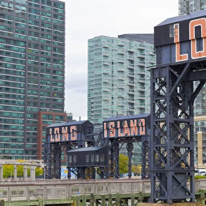 USA, New York, Long Island, Queens, Long Island City on East River