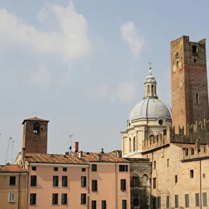 Italy, Lombardy, Mantova skyline with the Broletto & Basilica Sant Andrea