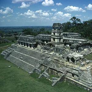 Mexico, Chiapas, Palenque, View over the Place ruins