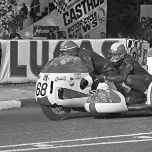 Derek Bayley & M Halsall (Weslake) 1973 750 Sidecar TT