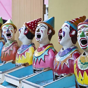Australia, South Australia, Adelaide, Rundle Park, clown heads at water gun arcade