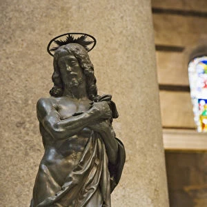 Europe, Italy, Pisa. Close-up of statue of Jesus Christ in the historic Duomo Pisa