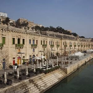 Malta, Valletta, Floriana, buildings at Pinto Wharf
